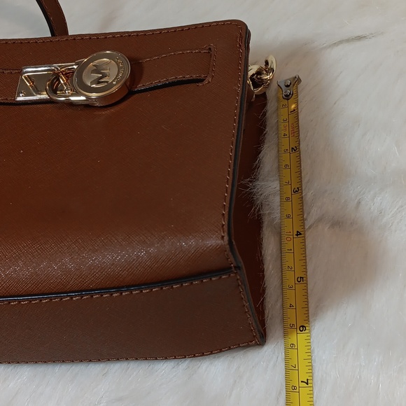 Michael Kors Hamilton Traveler Crossbody bag - Picture 13 of 14